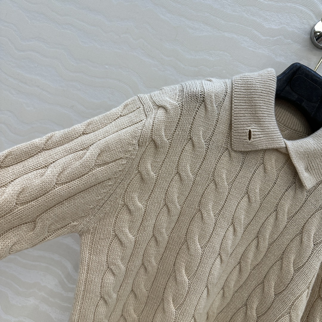 独家首发🍒原单品质！RL高智感穿搭，浓郁美式风格气质一粒扣翻领羊绒毛衣！进口羊绒纱线轻盈软糯。瑞士机织绞