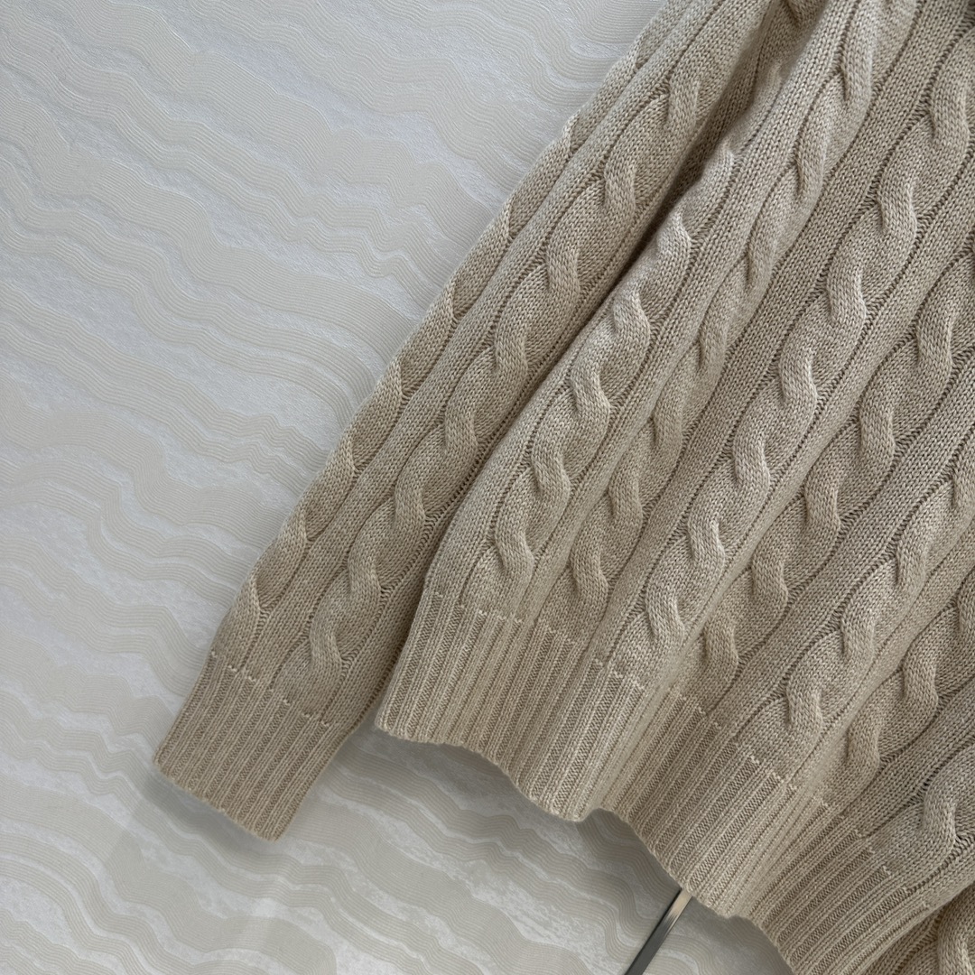 独家首发🍒原单品质！RL高智感穿搭，浓郁美式风格气质一粒扣翻领羊绒毛衣！进口羊绒纱线轻盈软糯。瑞士机织绞