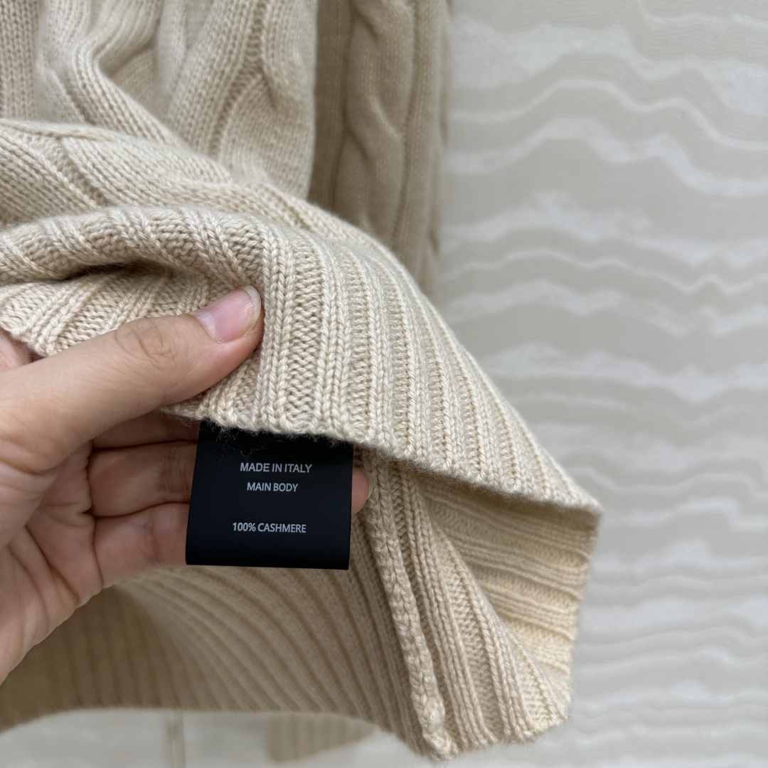 独家首发🍒原单品质！RL高智感穿搭，浓郁美式风格气质一粒扣翻领羊绒毛衣！进口羊绒纱线轻盈软糯。瑞士机织绞