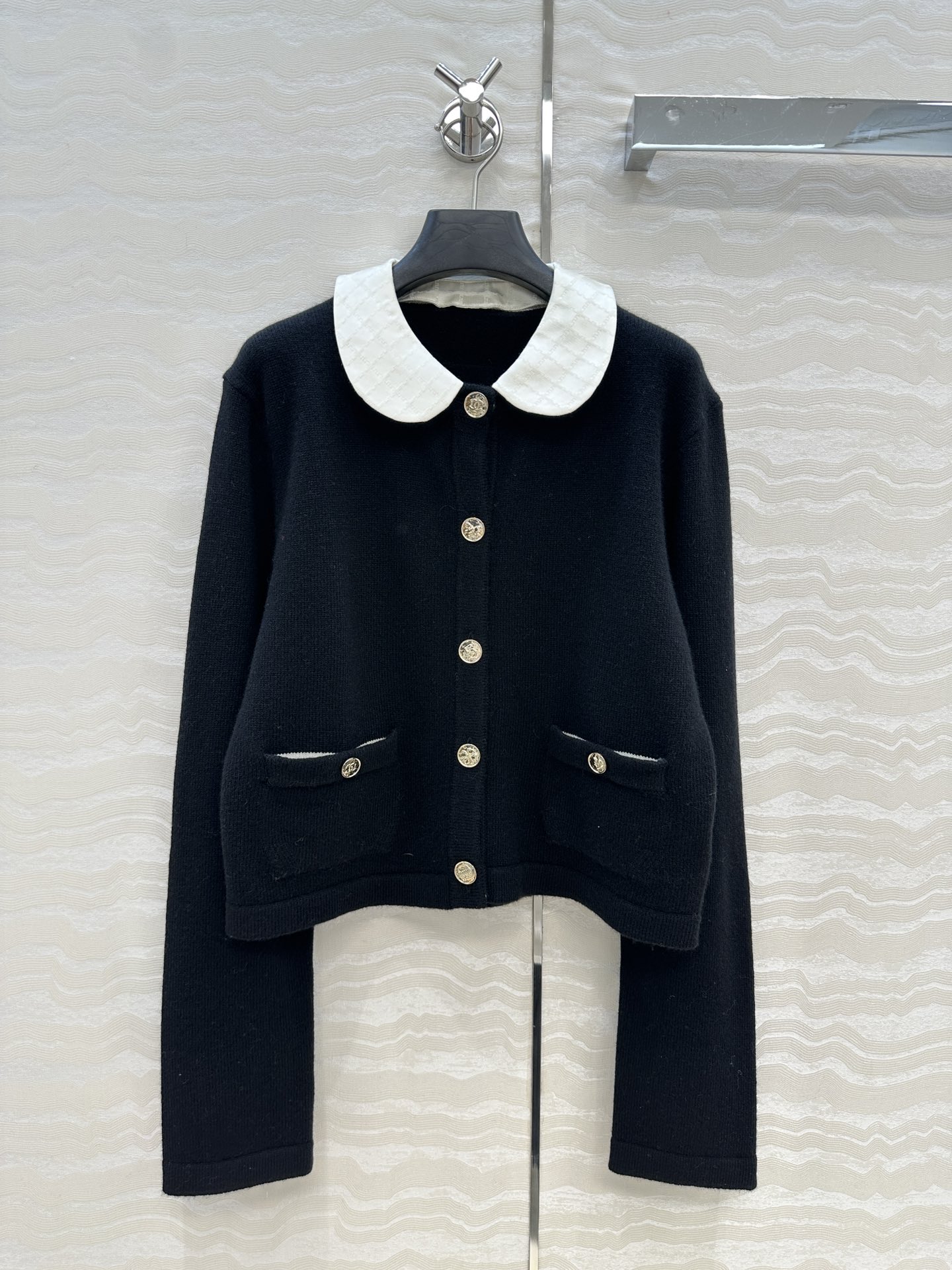 独家首发❤️高端原单品质，Coco25b美少女系列！撞色提花娃娃领小开衫，领子可拆卸，进口羊绒纱线质感细