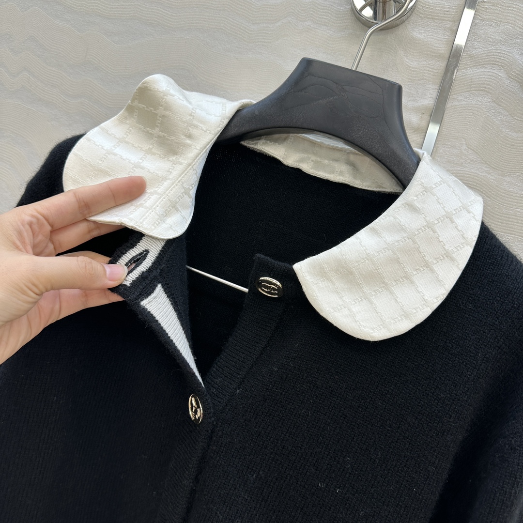 独家首发❤️高端原单品质，Coco25b美少女系列！撞色提花娃娃领小开衫，领子可拆卸，进口羊绒纱线质感细