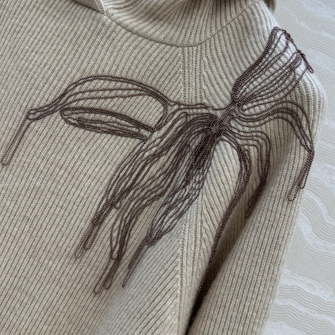 独家首发🍒高端原单品质！行走的高定 Bc铜链刺绣装饰连帽毛衣！金属铜链花朵优雅知性。经典小短款进口羊毛纱