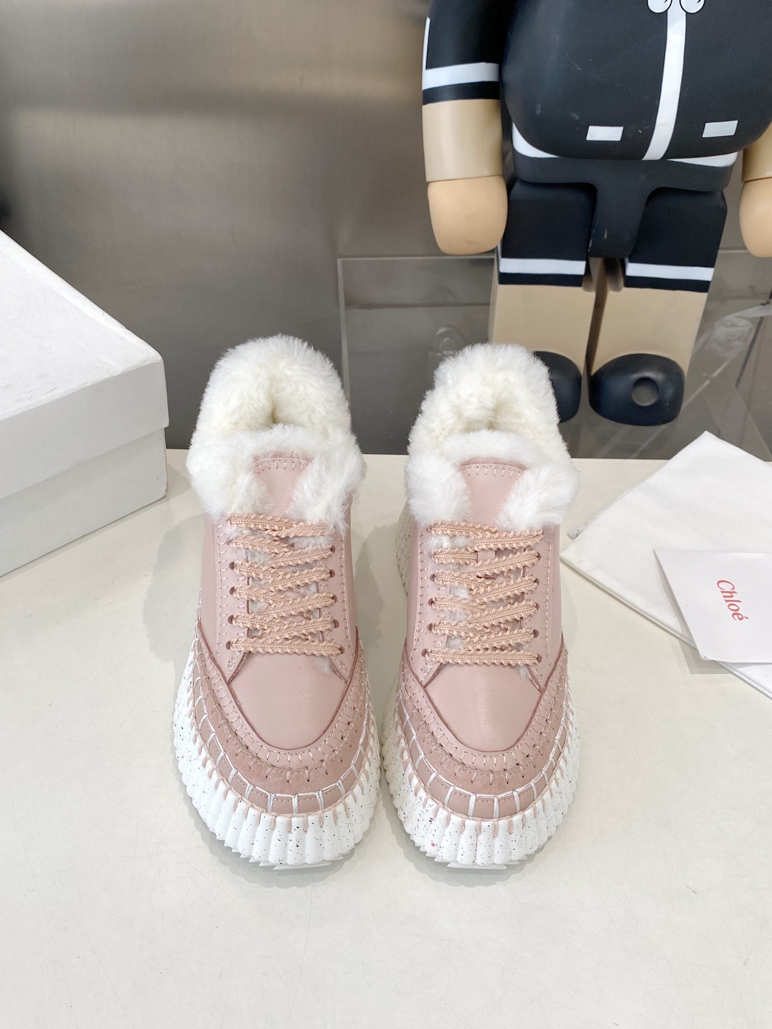 _dRi9sIW-r3he4uDVZ-vC_oCgNzzjaGvfhe_qOlg