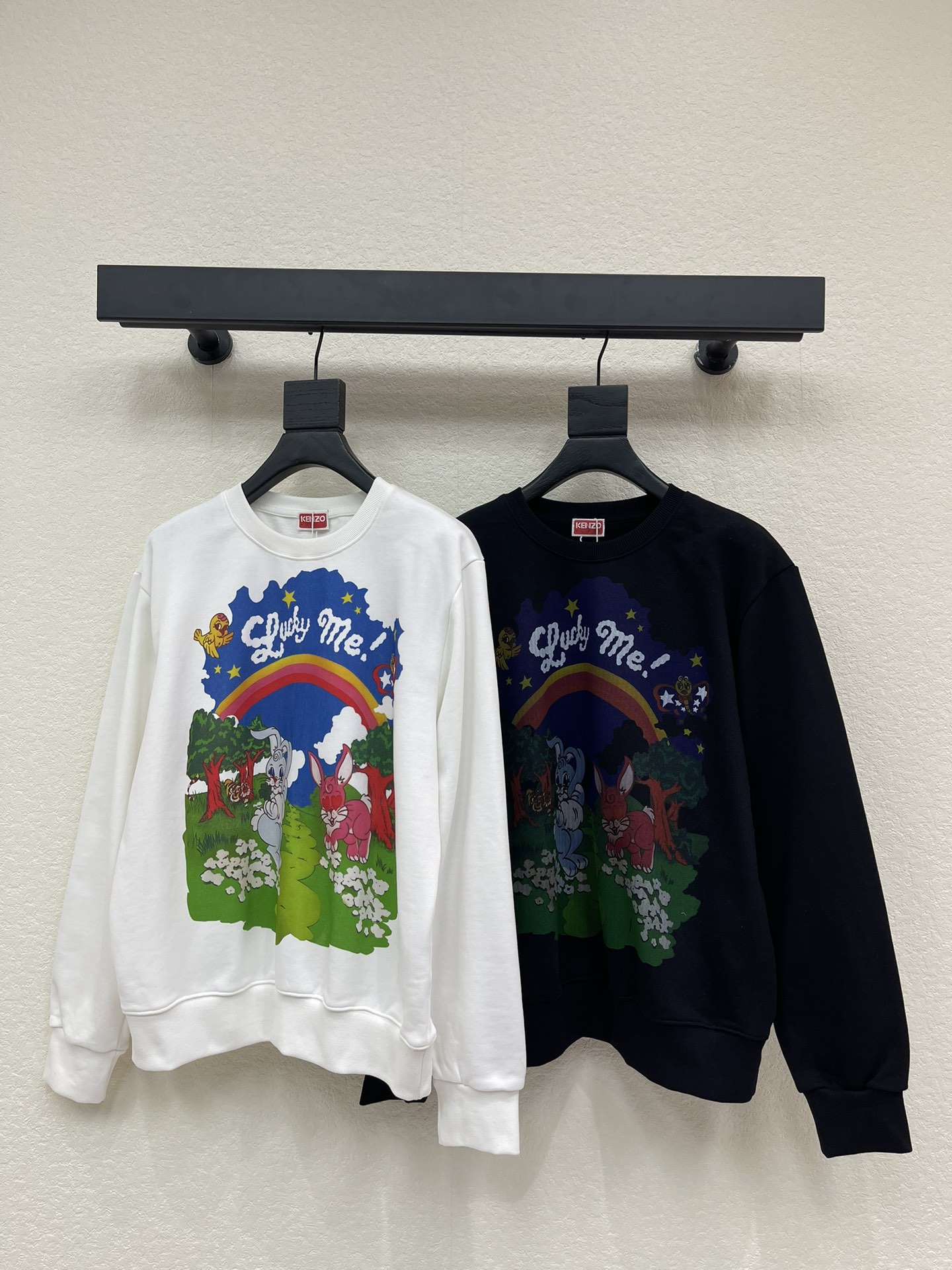 NO:577414,Kenz*25 new lucky rabbit rainbow print round neck sweatshirt. Terry cotton fabric. High density fashionable sports style. Everyday wear. Playful and age-reducing design elements full of vitality. Sizes SML, hoodie, sweatshirts, alexander wang19860909Kenz*25新款幸运兔彩虹印花圆领卫衣 毛圈纯棉面料 高密度时髦运动风 每个日常的穿搭 俏皮减龄充满元气的设计元素 尺码SML,,hoodie,sweatshirts,alexander wang,Women's clothing