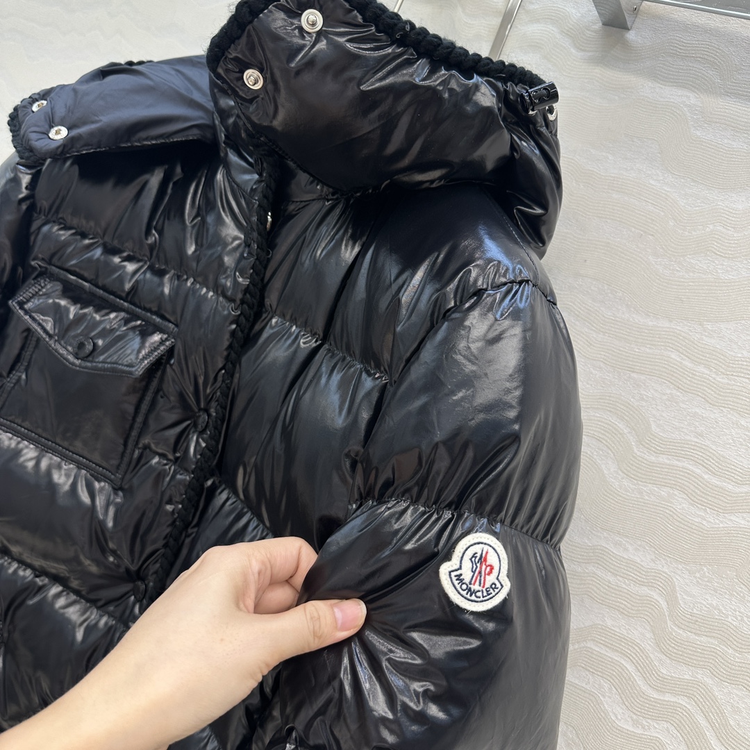 羽绒服主推款❤️原单品质Mo秋冬必入Glareins小蛮腰腰羽绒服！手工羊毛编织带包边工艺，原版定制亮面