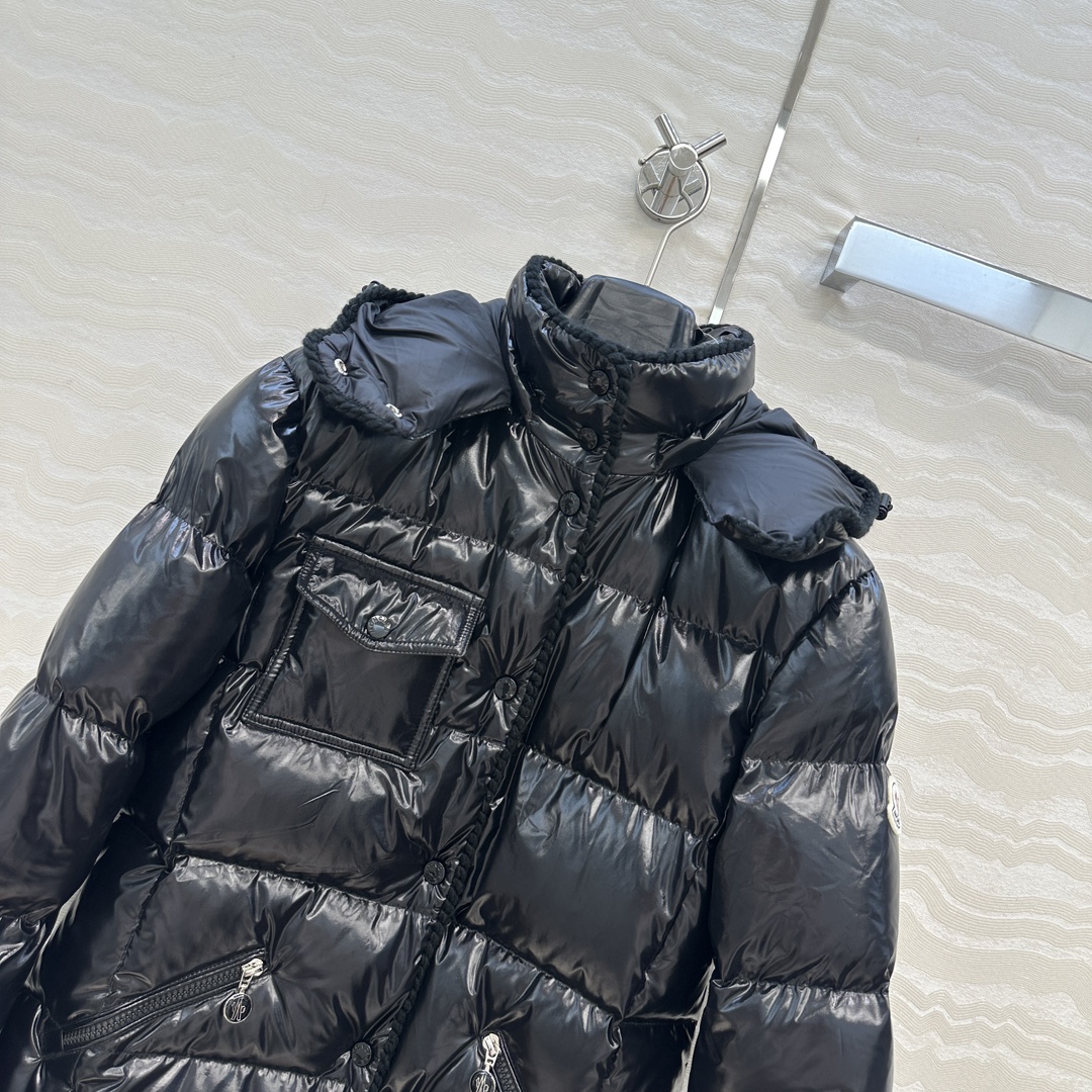 羽绒服主推款❤️原单品质Mo秋冬必入Glareins小蛮腰腰羽绒服！手工羊毛编织带包边工艺，原版定制亮面