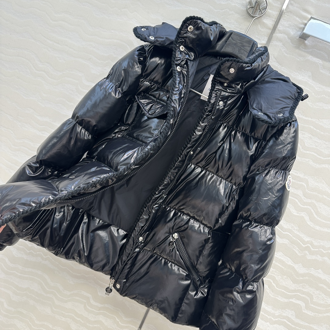 羽绒服主推款❤️原单品质Mo秋冬必入Glareins小蛮腰腰羽绒服！手工羊毛编织带包边工艺，原版定制亮面