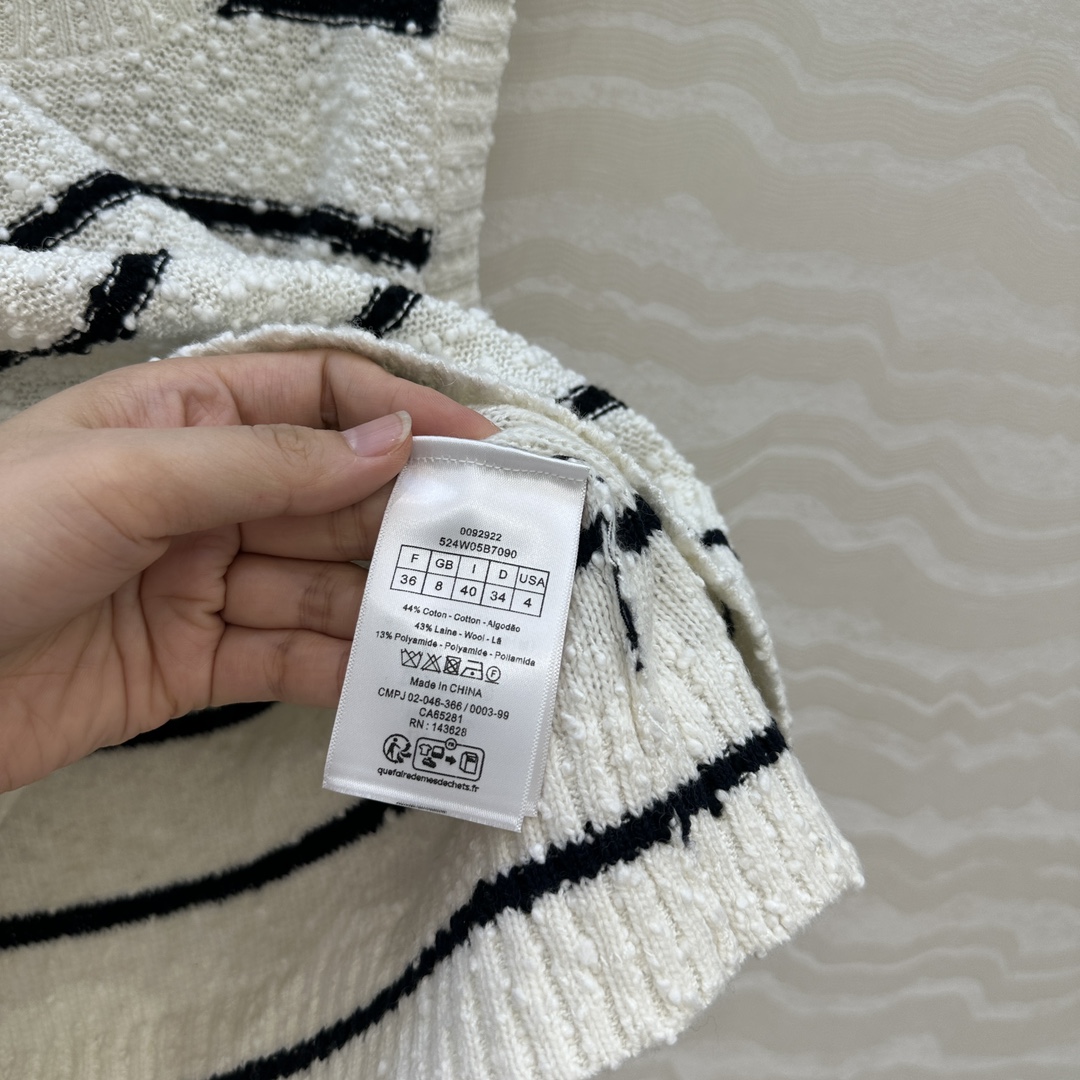 独家首发❤️原单品质MissD长期主义，海军风条纹背心上衣！气质圆领经典版型显瘦绝绝子！原版定制徳国机特