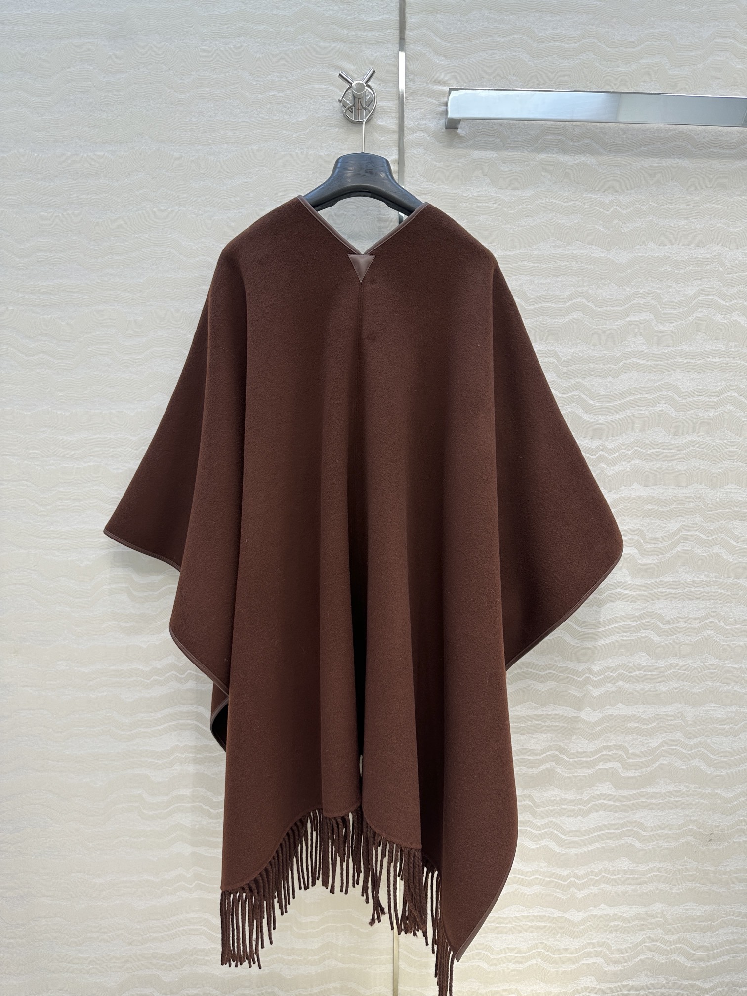 Elegant Wool Blend Cape Scarf with Leather Buckle & Hand-Rolled Edges 9 i1761500846 2284 0