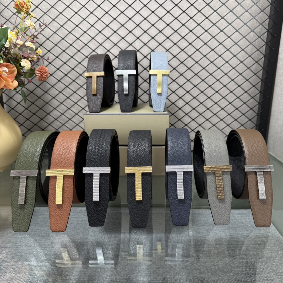 汤姆福特最新网红爆款双面头层牛皮专柜同步3.8宽新款上市了，原版牛皮，搭配铜扣，优雅，大方用的方便。谢谢