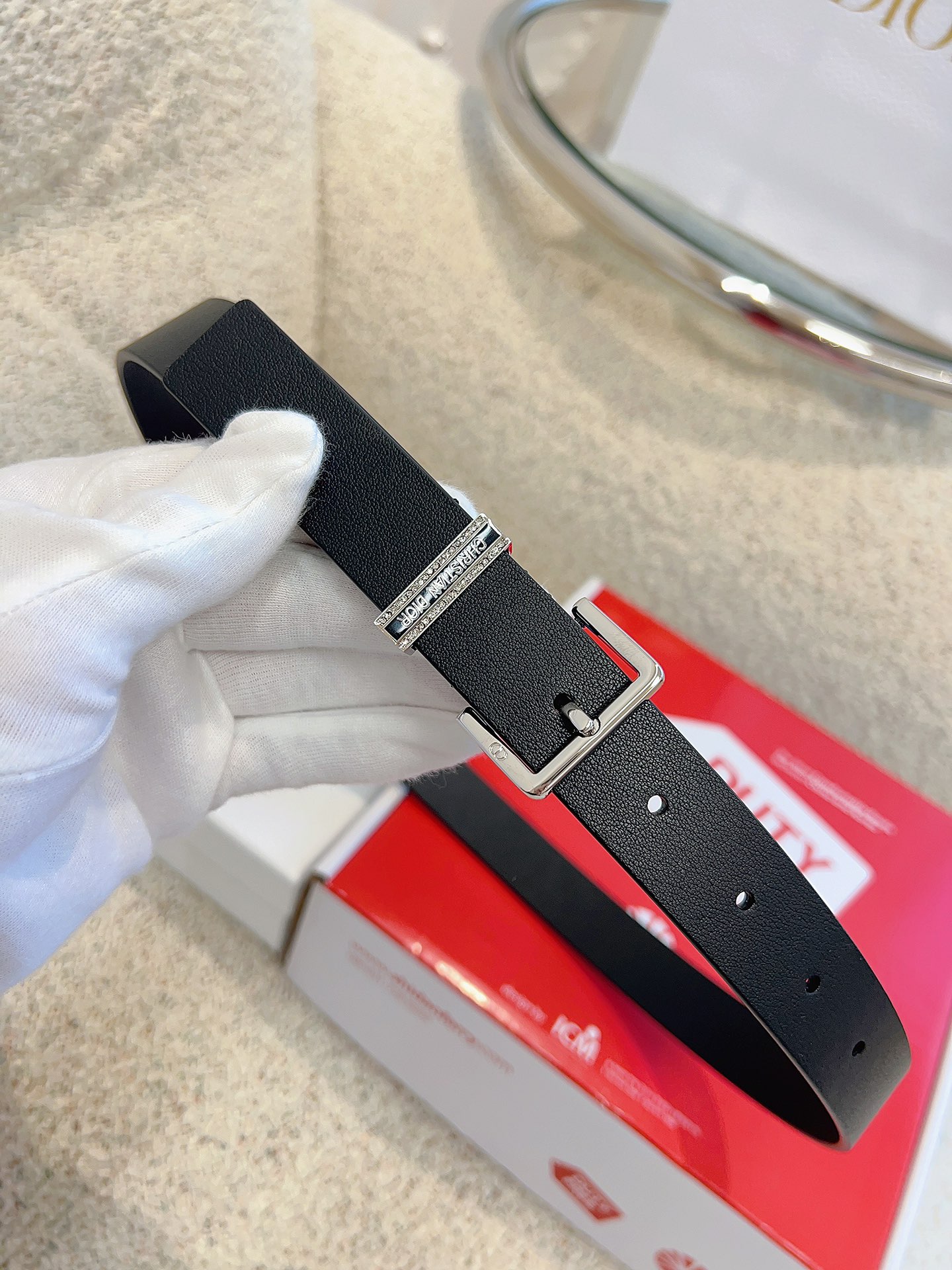 ✨Di0r✨C*D腰带系列独家免税渠道“CD”标志细腻柔软进口小牛皮全套包装宽：2.5cm