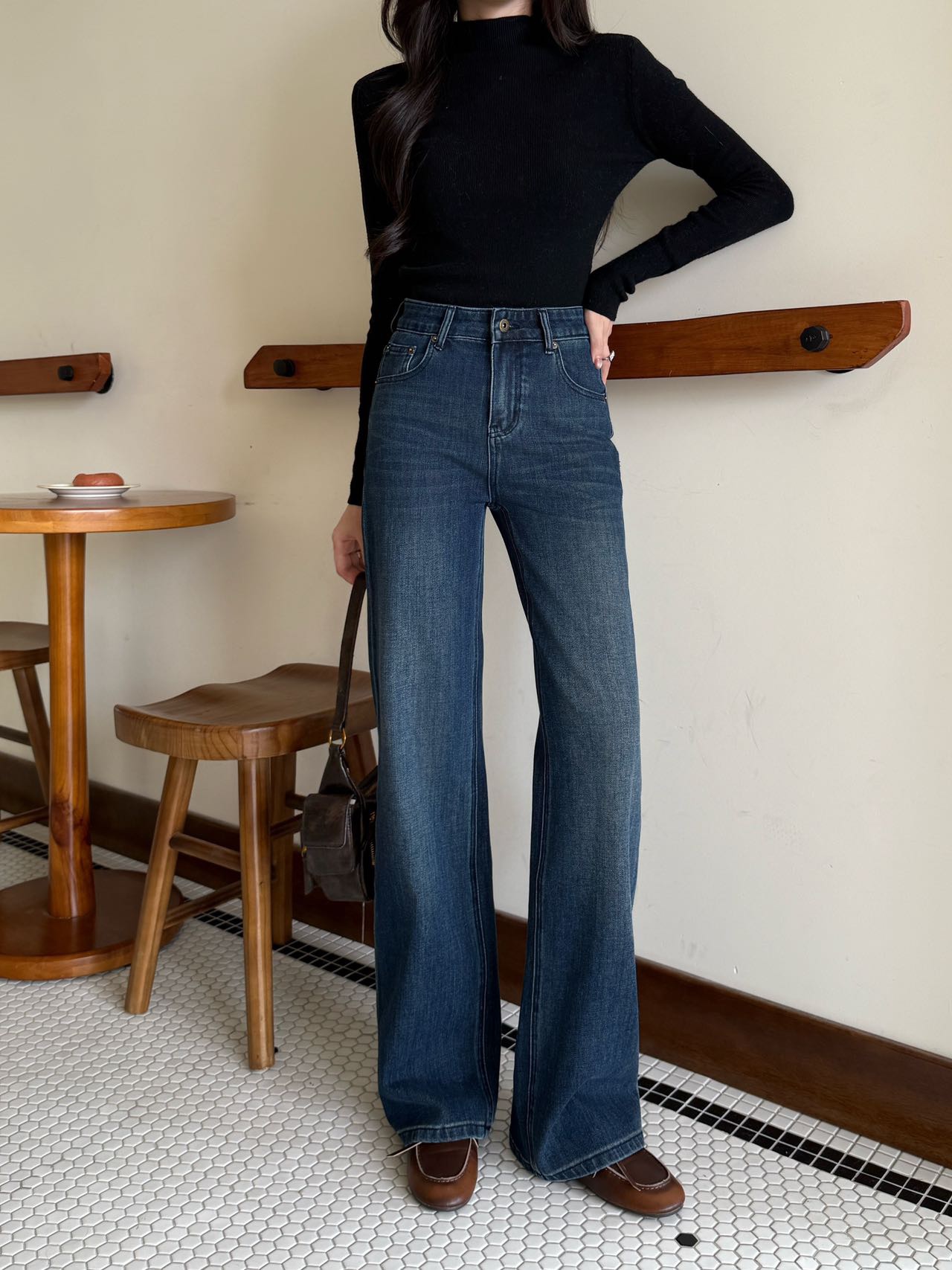 NO:905410,,,19860909,,,Women's clothing