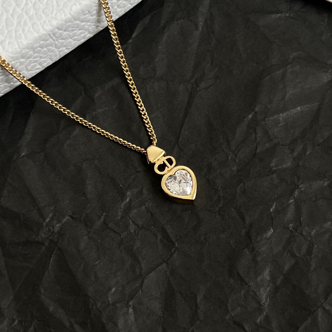 】👑Dior 迪奥  中古 项链 专柜一致上新 精选原版一致 黄铜材质 甜美气质高雅。