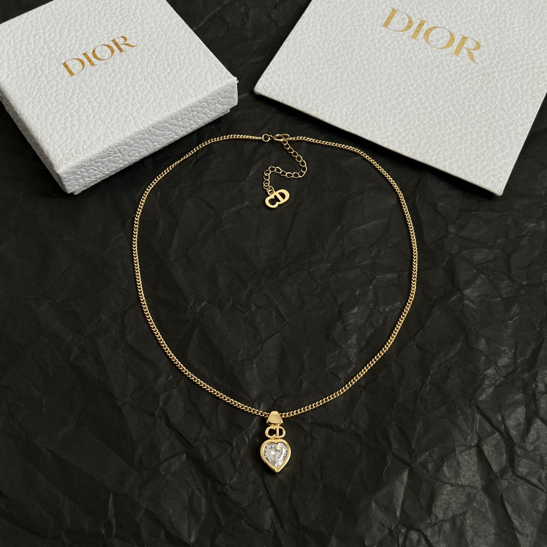 】👑Dior 迪奥  中古 项链 专柜一致上新 精选原版一致 黄铜材质 甜美气质高雅。