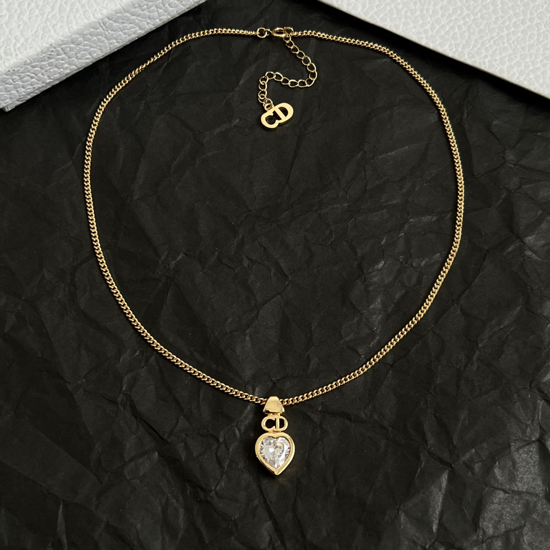 】👑Dior 迪奥  中古 项链 专柜一致上新 精选原版一致 黄铜材质 甜美气质高雅。