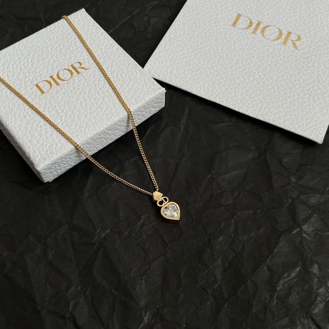 】👑Dior 迪奥  中古 项链 专柜一致上新 精选原版一致 黄铜材质 甜美气质高雅。