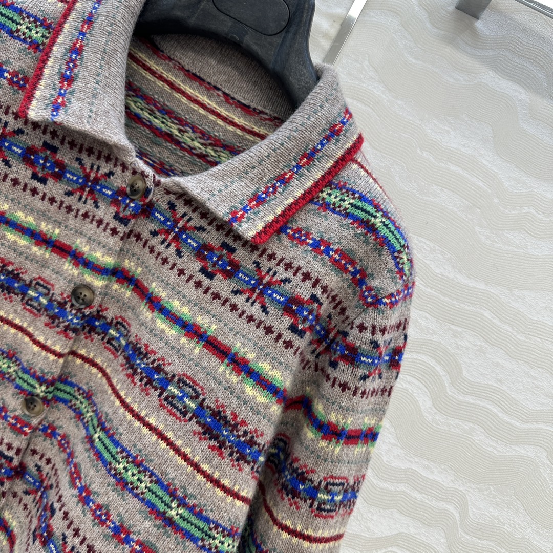 独家首发❤️原单品质❤️RL浓郁美式风，费尔岛嵌花羊毛小翻领外套，满满的北欧度假风🎀定位色彩嵌花图案！拥