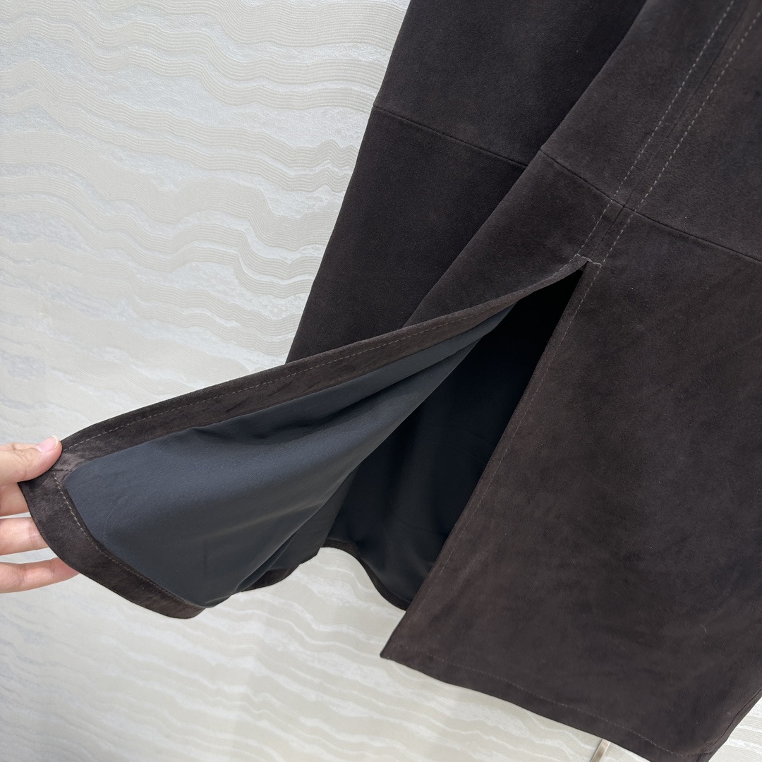 独家首发❤️高端品质，Row风意式高奢老钱风穿搭！最佳单品绒面羊皮长半裙，进口100%麂皮绒小羊皮 软糯