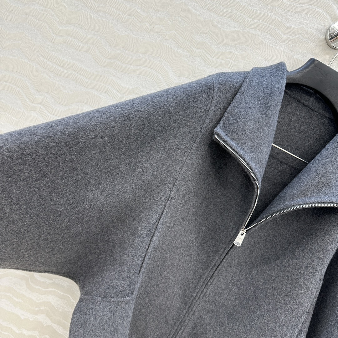 独家首发❤️高端品质！KH极简高智感穿搭！气质立领手工羊绒大衣外套！复古金属双开拉链廓型设计优雅随性，定