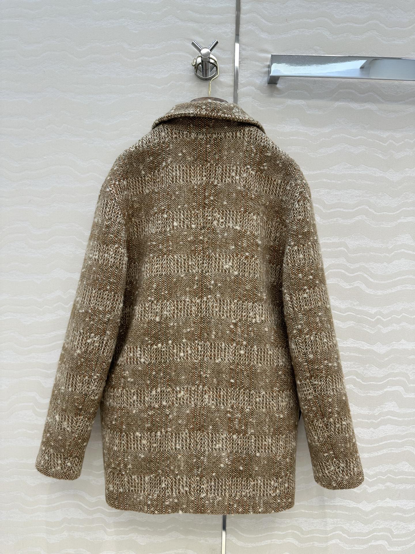 独家首发，高端原单品质❤️lP🆕高奢老钱风穿搭！jimi羊毛花呢格纹外套！定制羊毛面料挺阔有型，配送细腰