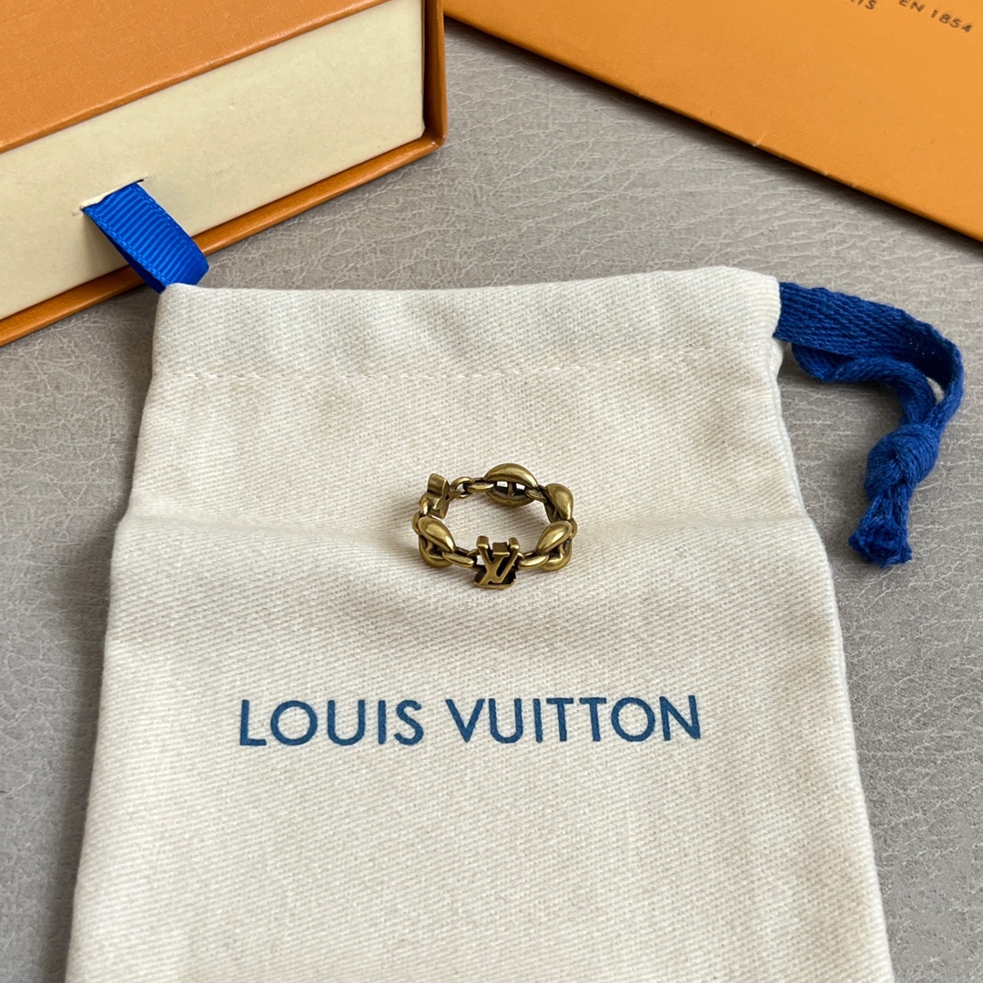 】。新款。原单货LV  做旧复古  戒指🔹🔹Louis Vuitton 路易威登 戒指🔹专柜一致材质 火