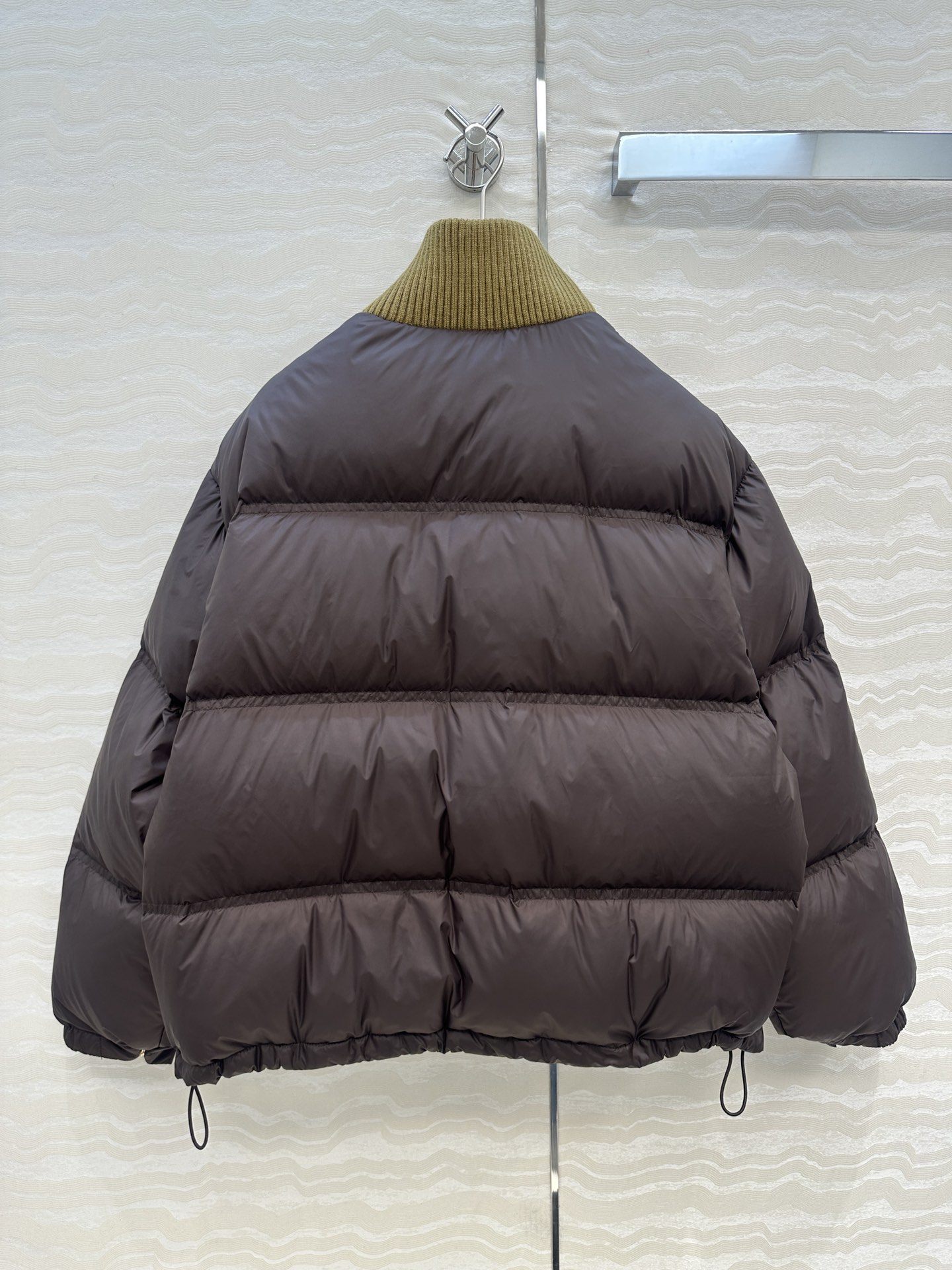 独家首发💙原单品质CE英伦风穿搭！美拉徳凯旋门刺绣羽绒服。定制羊毛罗纹，经典夹克面包服高级感满满的。进口