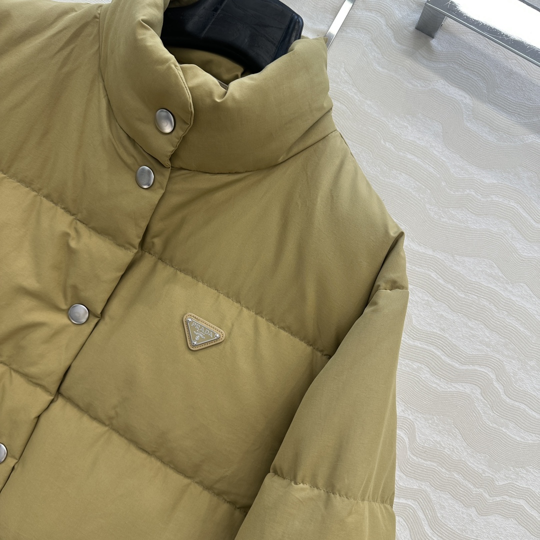 独家首发❤️高端原单品质PR长期主义秋冬新品，行走的面包服！原版开发面料廓形立领羽绒服，时髦精必入最佳版