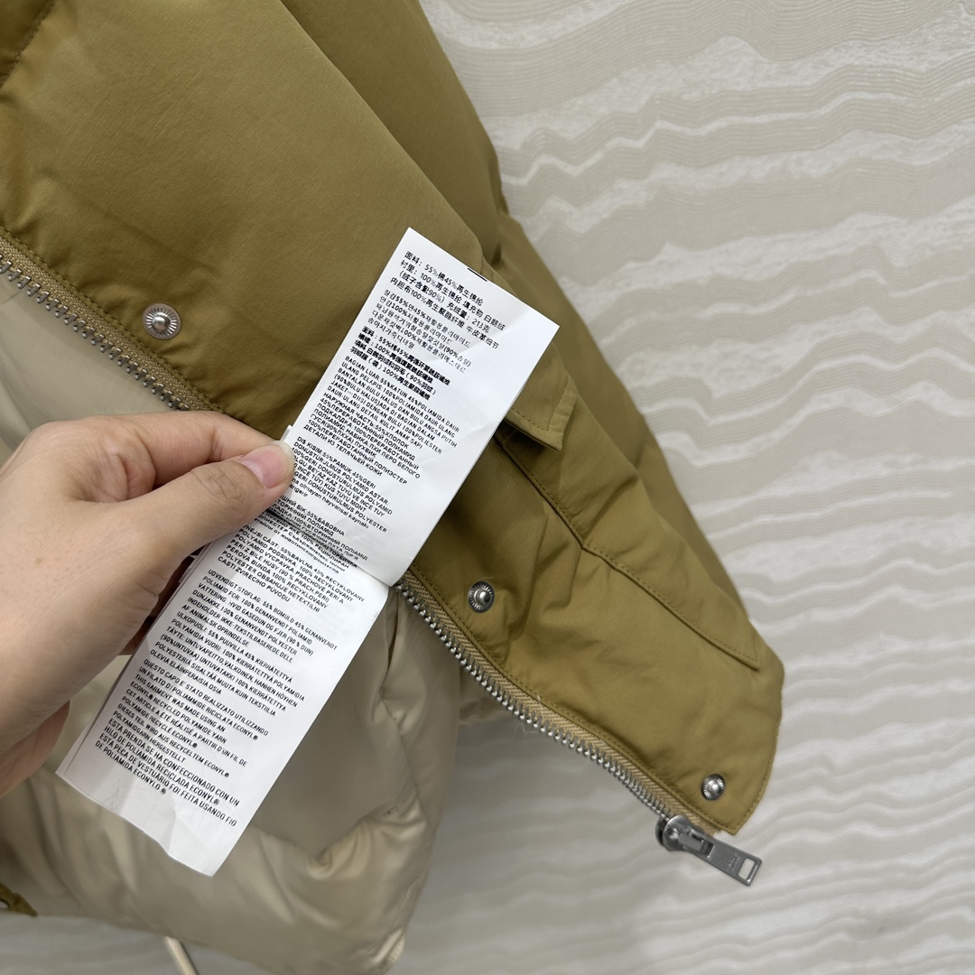 独家首发❤️高端原单品质PR长期主义秋冬新品，行走的面包服！原版开发面料廓形立领羽绒服，时髦精必入最佳版