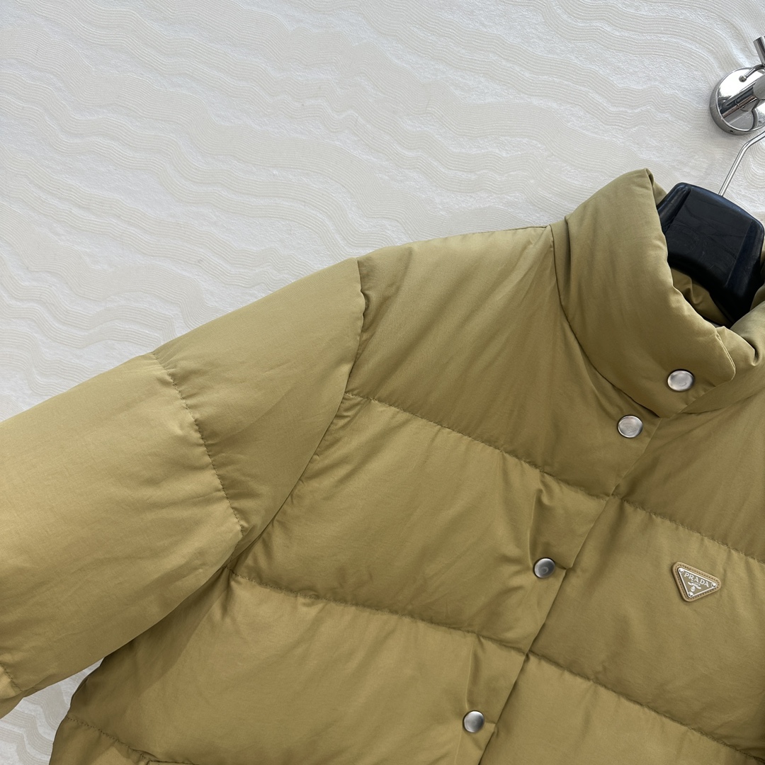 独家首发❤️高端原单品质PR长期主义秋冬新品，行走的面包服！原版开发面料廓形立领羽绒服，时髦精必入最佳版