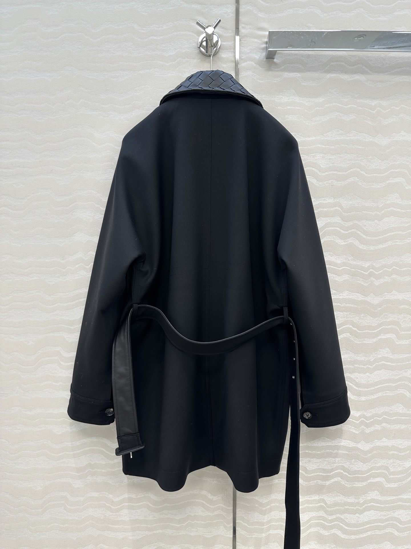 独家首发💕高端原单品质，BV长期主义。巴恩风时髦穿搭！25s早秋新品夹克风衣外套！定制进口100%小羊皮