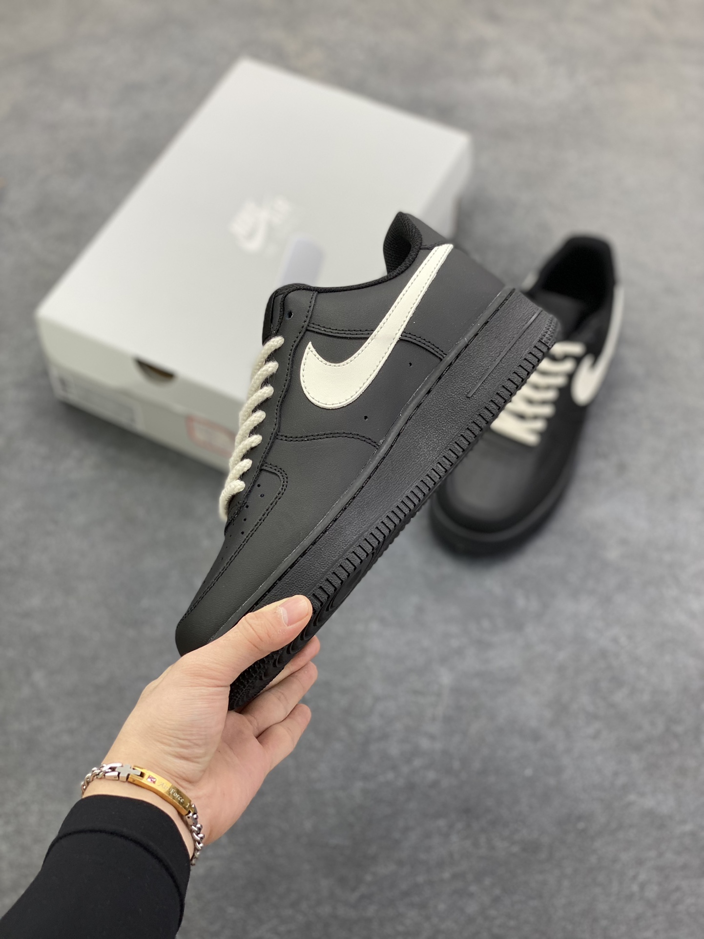 图片[3]-Nike Air Force 1 Low 麻绳黑白勾 空军一号低帮运动休闲板鞋 原楦头原纸板 打造纯正空军版型 专注外贸渠道 全掌内置蜂窝气垫 原盒配件 原厂中底钢印、拉帮完美 货号：DD8959-001 尺码：36 36.5 37.5 38 38.5 39 40 40.5 41 42 42.5 43 44 44.5 45-选品中心