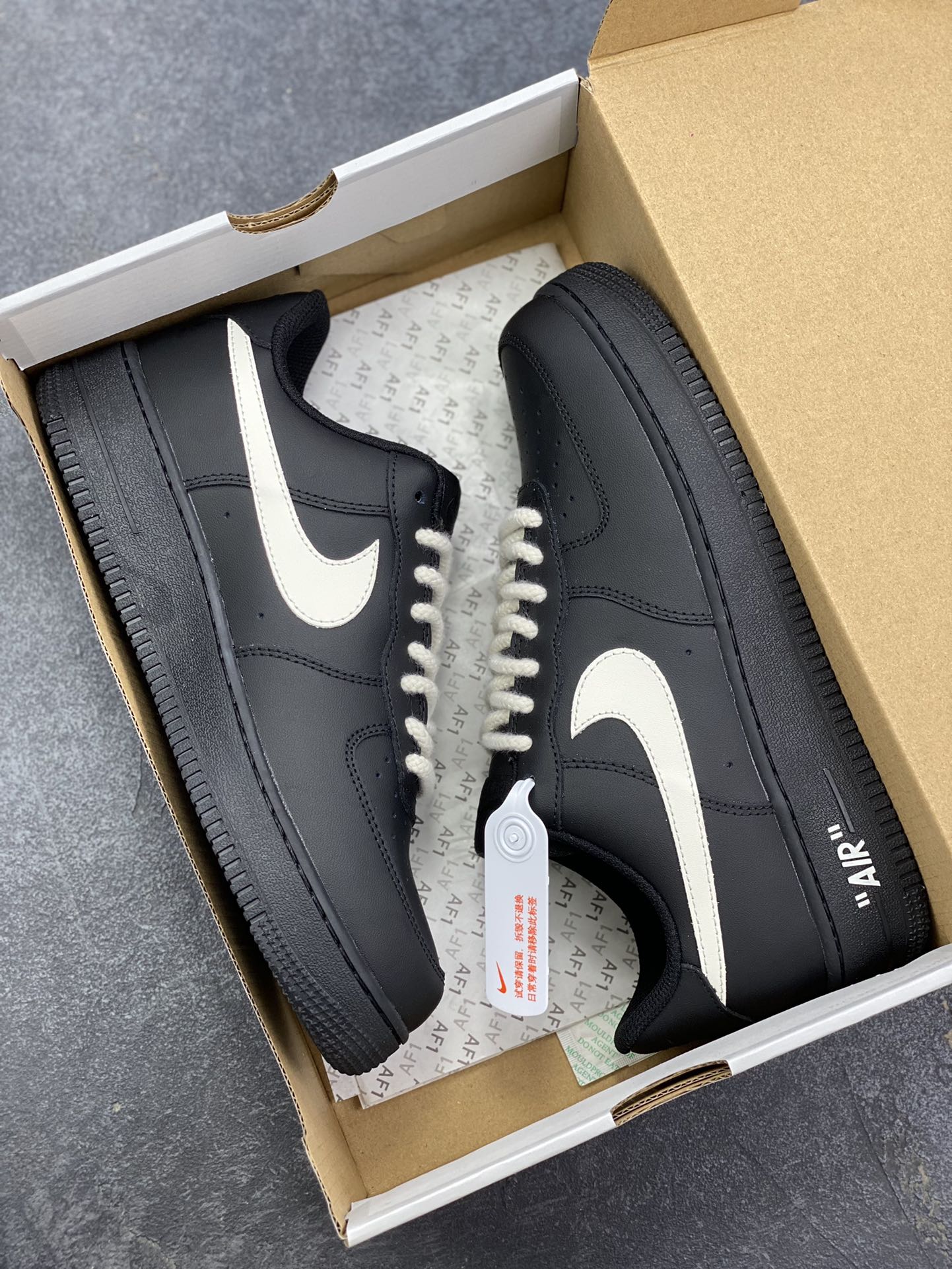 图片[9]-Nike Air Force 1 Low 麻绳黑白勾 空军一号低帮运动休闲板鞋 原楦头原纸板 打造纯正空军版型 专注外贸渠道 全掌内置蜂窝气垫 原盒配件 原厂中底钢印、拉帮完美 货号：DD8959-001 尺码：36 36.5 37.5 38 38.5 39 40 40.5 41 42 42.5 43 44 44.5 45-选品中心