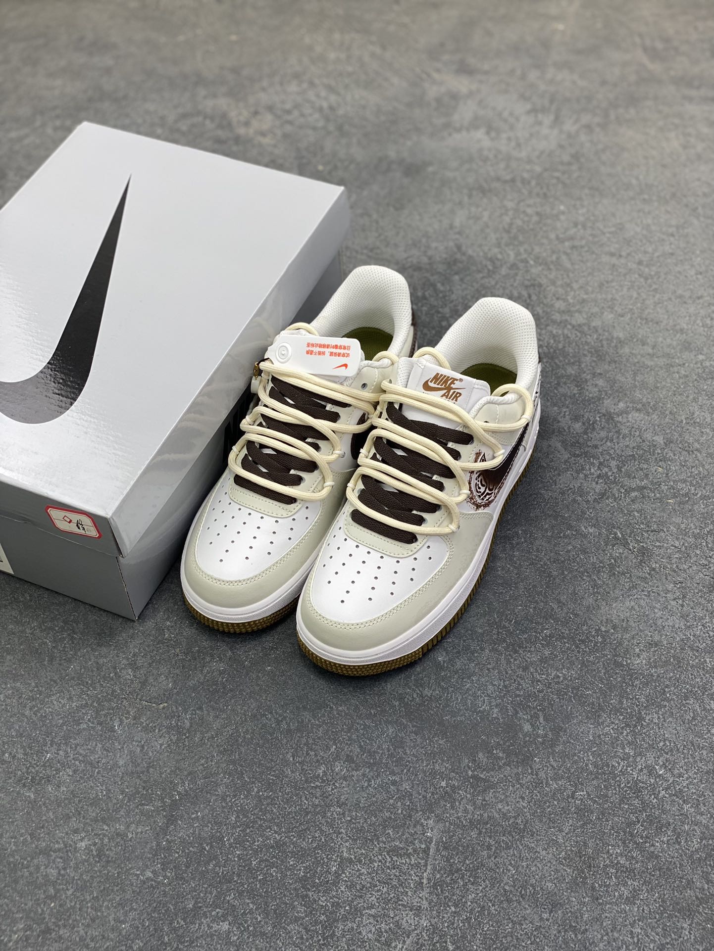 图片[8]-Nike Air Force 1 Low’07 新中式 国风 空军一号低帮休闲板鞋 定制皮料 原厂3D打印 定制鞋盒 原楦原纸板 纯正空军版型 内置全掌气垫 货号：ZH0316-094 尺码：36 36.5 37.5 38 38.5 39 40 40.5 41 42 42.5 43 44 44.5 45-选品中心