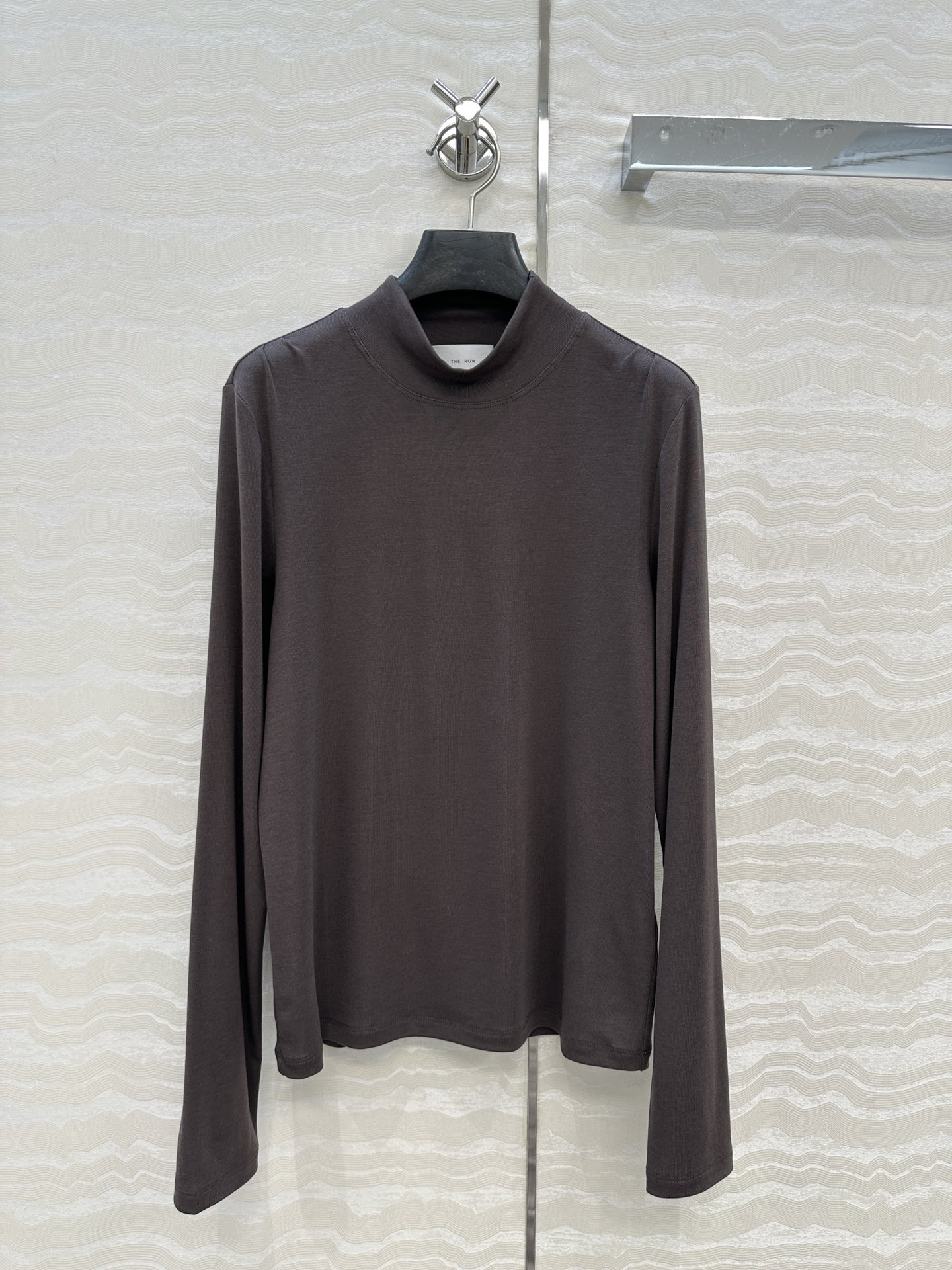 独家首发❤️原单品质，Row风纸片人穿搭！进口天丝羊毛半高领打底衫！锁骨捏褶设计。超级显瘦神器！极简叠搭