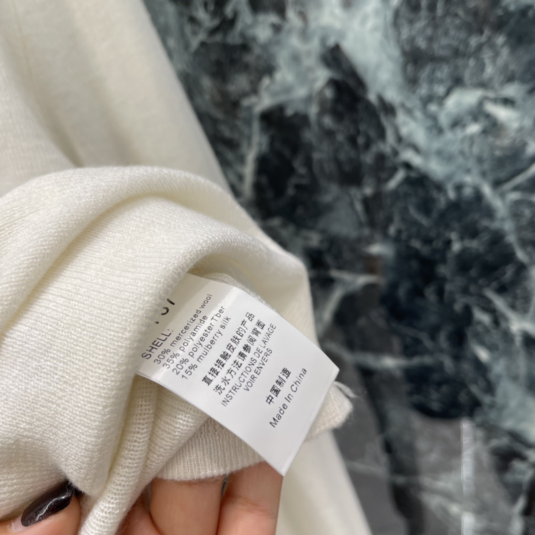 拉夫 25秋冬新款 高领针织打底衫 柔软材质超舒适，秋冬穿刚刚好!经典马球刺绣➕高领设计，修饰颈部线条，