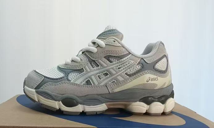 图片[7]-另一工厂 亚瑟士YSS新款gel-nyc鞋带款儿童运动老爹鞋26-37码 经典亚瑟士系列🆕 老爹款式设计，百搭又时髦✨ 橡胶耐磨防滑大底，脚感超赞👍🏻-选品中心