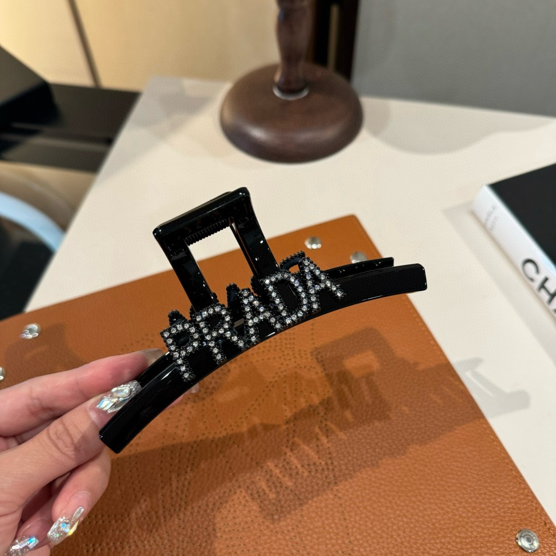 NO:619250,PRADA Prada new hairpins hairpins, hairpins, prada, prada, hairpins19860909PRADA普拉达新款发夹发夹,发夹,prada,prada,hairpins,accessory