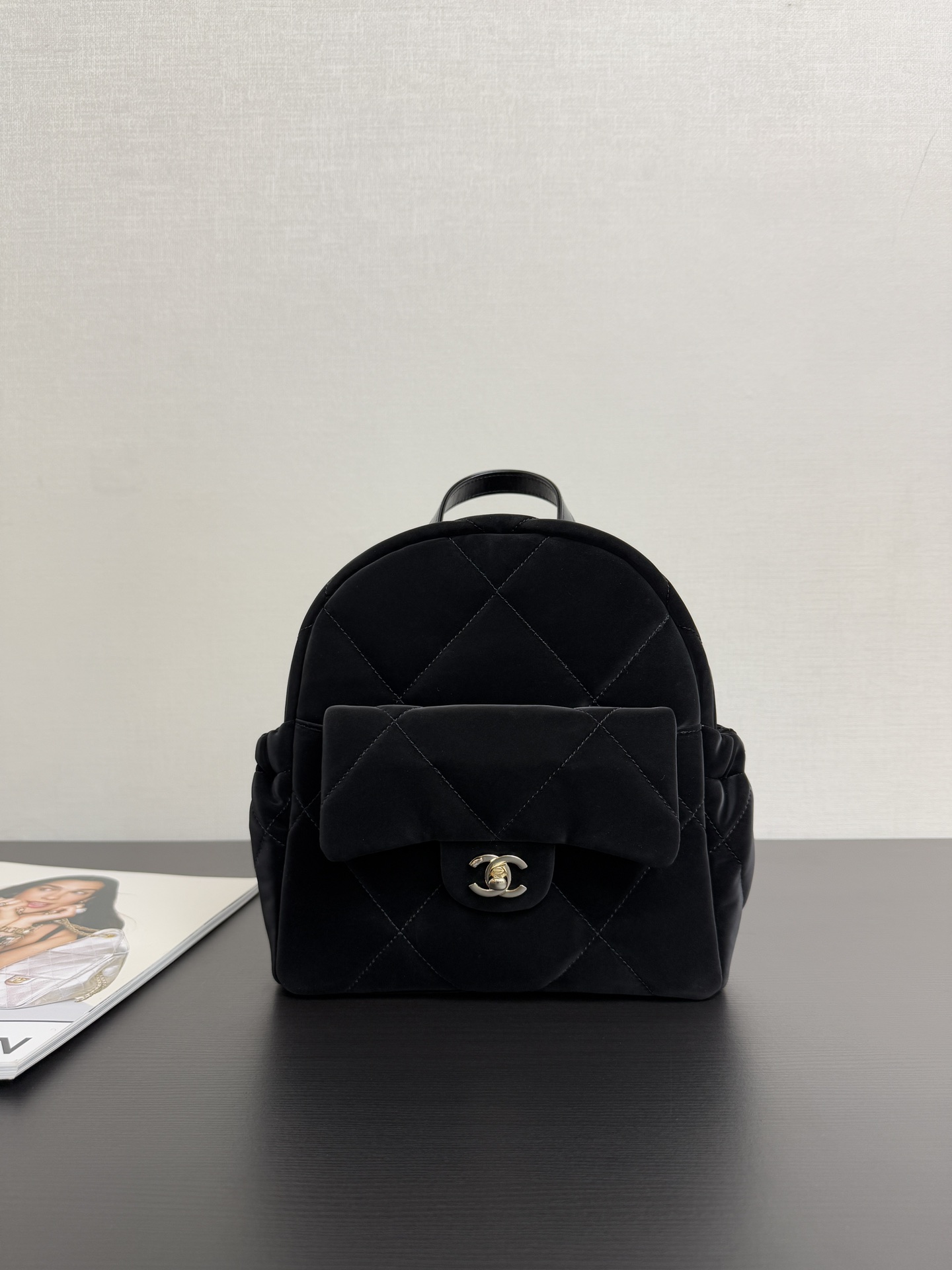 Mochila de la serie de esquí 25n confeccionada. La serie de esquí está especialmente diseñada para uso diario, viajes y…