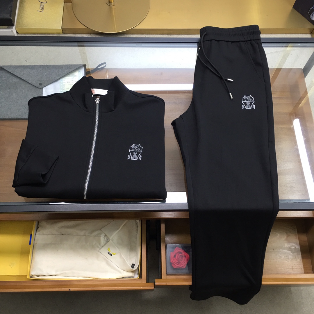 NO:613462,New product suit [BC] 2025 autumn and winter new style casual air layer fabric suit, warm, comfortable and casual!  Full of high-end feel!  The details are exquisite and high-end, and the workmanship is impeccable!  The original high-end fabric is very high-end!  The fabric is crisp, anti-wrinkle and wear-resistant, warm, neat and stylish. Everyone must buy a set this autumn and winter. They must look cool and cool when wearing it. This is a particularly recommended model from our store!  M-3XL,,alexander wang19860909新品套装【BC】 2025秋冬新款同款休闲空气层面料套装,保暖舒适休闲！高级感满满！细节精致高档,做工无可挑剔！原版高端面料很显高级！面料挺括抗皱耐磨,保暖利落有型 这个秋冬每人必须入手一套 穿上必须是醉帅气的 咋们家特别推荐款！M-3XL,,alexander wang,Men's clothing