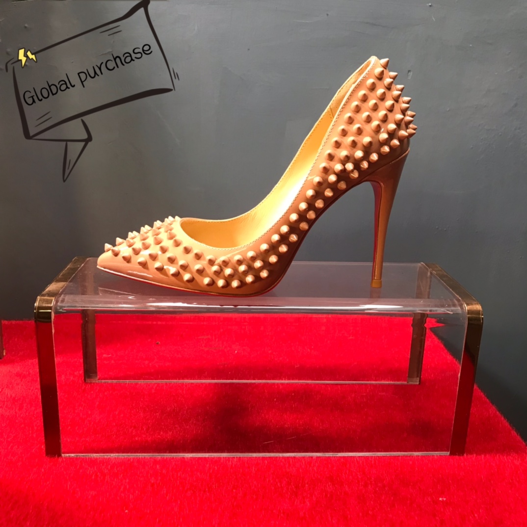 NO:574066,High-end customized classic rivet style series!  More than 300 rivet designs, purely handmade, H10Cm size 35-42. Customized items are non-returnable and non-exchangeable. Nude leather rivets 9033-014. Standard European code Reference:9033-014 Color:nude/nude Material:imported material Lining:goat leather Heel high:10Cm Sole:leather sole Size:EUR 34-42 (US  4-11) :,,christian louboutin19860909高端订制 精典铆钉款系列！ 三百多个铆钉设计,纯手工打制,H10Cm尺码35-42码.订制款不退不换.裸色柒皮裸色铆钉9033-014. 标准欧码 Reference:9033-014 Color:nude/nude Material:imported material Lining:goat leather Heel heigh:10Cm Sole:leather sole Size:EUR 34－42（US 4一11) :,,christian louboutin,Women's Shoes