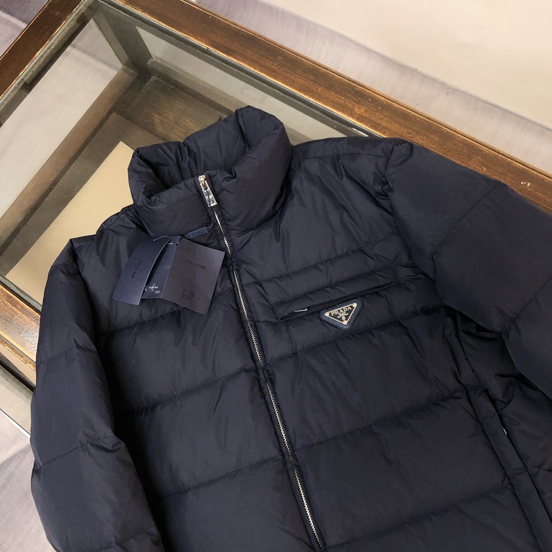 Chaqueta de plumas Prada, Novedad en las estanterías — photo 3