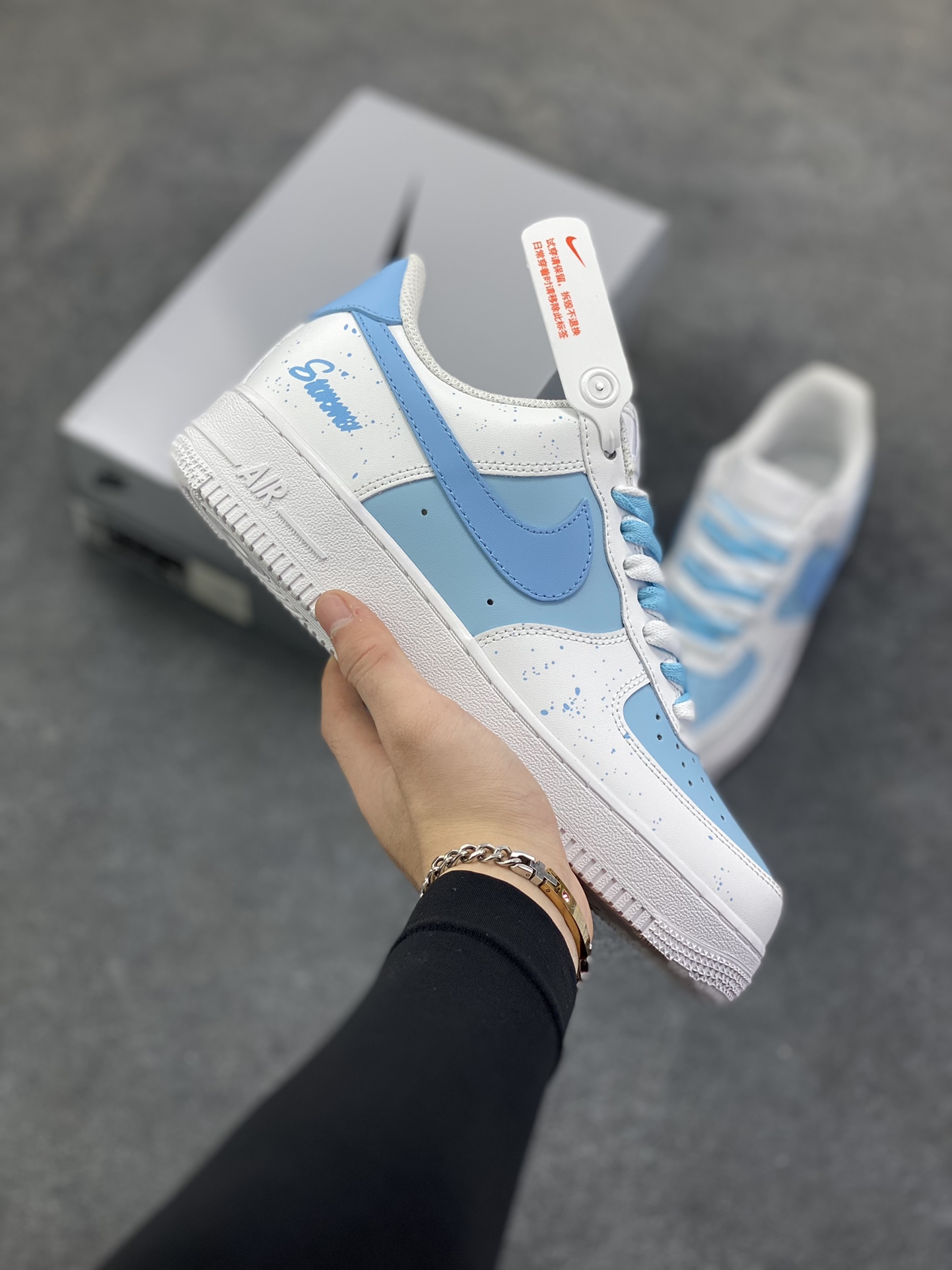 Nike Air Force 1 Low’07 夏末 空军一号低帮休闲板鞋 定制皮料 原厂3D打印 定制鞋盒 原楦原纸板 纯正空军版型 内置全掌气垫 货号：ZH0316-117 尺码：36 36.5 37.5 38 38.5 39 40 40.5 41 42 42.5 43 44 44.5 45-选品中心