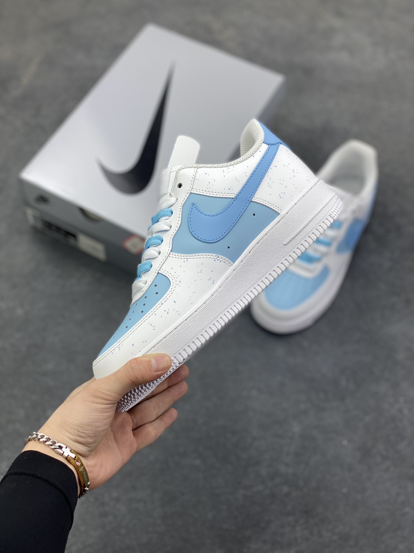 图片[3]-Nike Air Force 1 Low’07 夏末 空军一号低帮休闲板鞋 定制皮料 原厂3D打印 定制鞋盒 原楦原纸板 纯正空军版型 内置全掌气垫 货号：ZH0316-117 尺码：36 36.5 37.5 38 38.5 39 40 40.5 41 42 42.5 43 44 44.5 45-选品中心