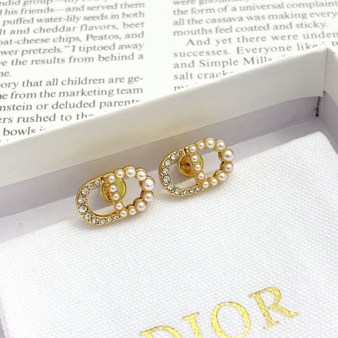 디올 귀걸이 60572 Dior Earrings