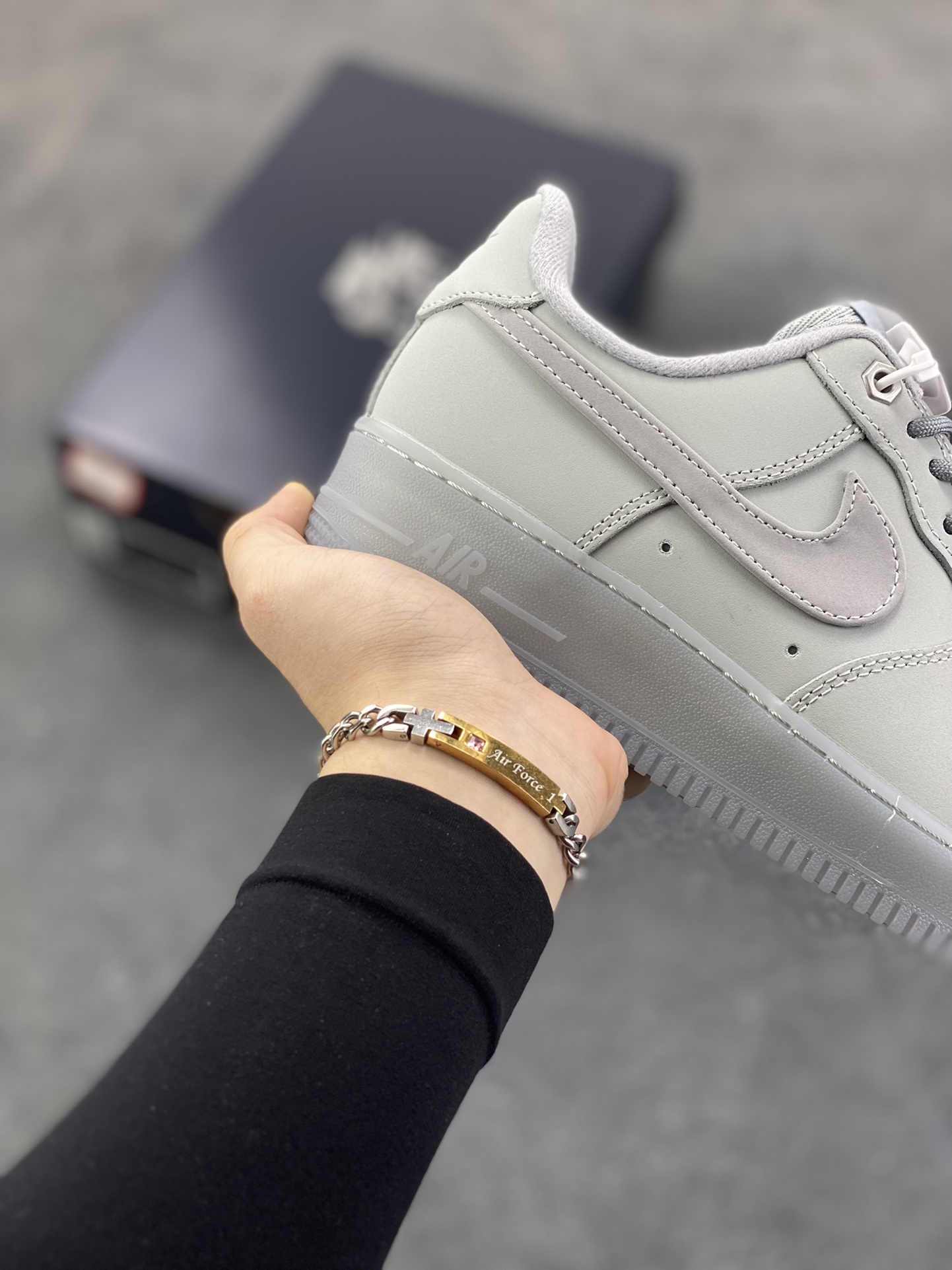 图片[6]-Nike Air Force 1 Low 灰水晶底 空军一号低帮运动休闲板鞋 原楦头原纸板 打造纯正空军版型 专注外贸渠道 全掌内置蜂窝气垫 原盒配件 原厂中底钢印、拉帮完美 货号：CJ9179-002 尺码：36 36.5 37.5 38 38.5 39 40 40.5 41 42 42.5 43 44 44.5 45-选品中心