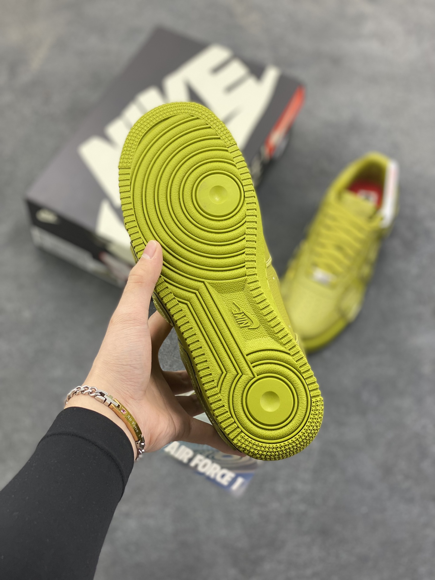 图片[5]-HY版本💯 Nike Air Force 1 Low CPFM联名绿 空军一号低帮运动休闲板鞋 原楦头原纸板 打造纯正空军版型 专注外贸渠道 全掌内置蜂窝气垫 原盒配件 原厂中底钢印、拉帮完美 货号：FQ7069-300 尺码：36 36.5 37.5 38 38.5 39 40 40.5 41 42 42.5 43 44 44.5 45 46-选品中心