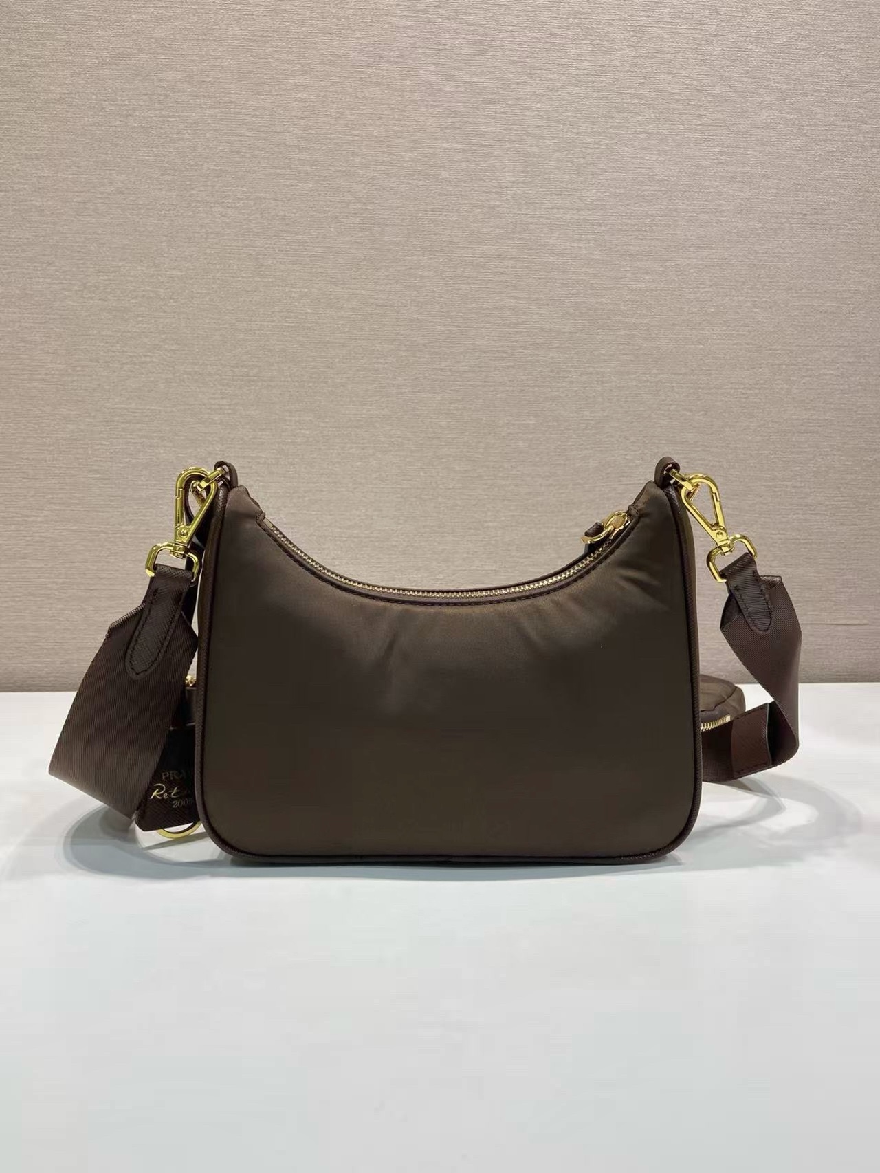 ๐็ๆฌพ้่ฒไบ้๐๐ๆฐๆฌพ1BH204้่ฒไบ้๏ผnylon Hoboๆๆ/่
ไธๅ
๐๐็ฝ็บขๅงๅฆนๅข็ฏ็็ง่่้ฃ้กๆถๅฐๅ็hobo ๐็ๆฌพ้่ฒไบ้๐๐ๆฐๆฌพ1BH204้่ฒไบ้๏ผnylon Hoboๆๆ/่
ไธๅ
๐๐็ฝ็บขๅงๅฆนๅข็ฏ็็ง่่้ฃ้กๆถๅฐๅ็hobo