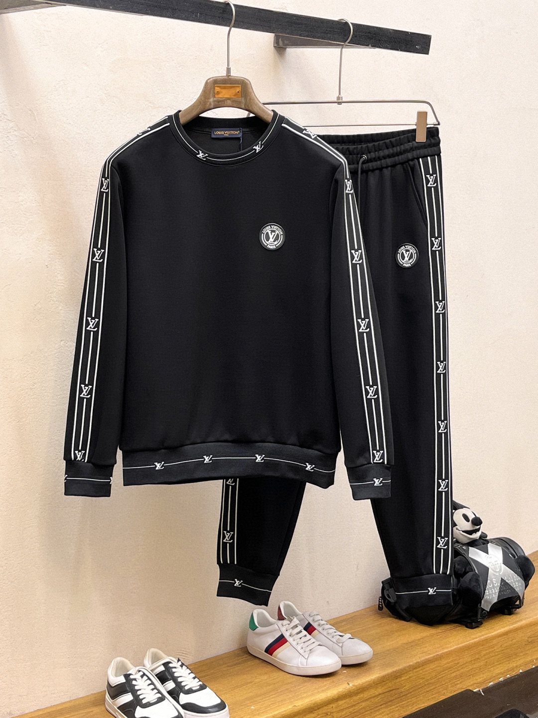 Louis Vuitton 2025 Men's Black Tracksuit Set - Designer Loungewear