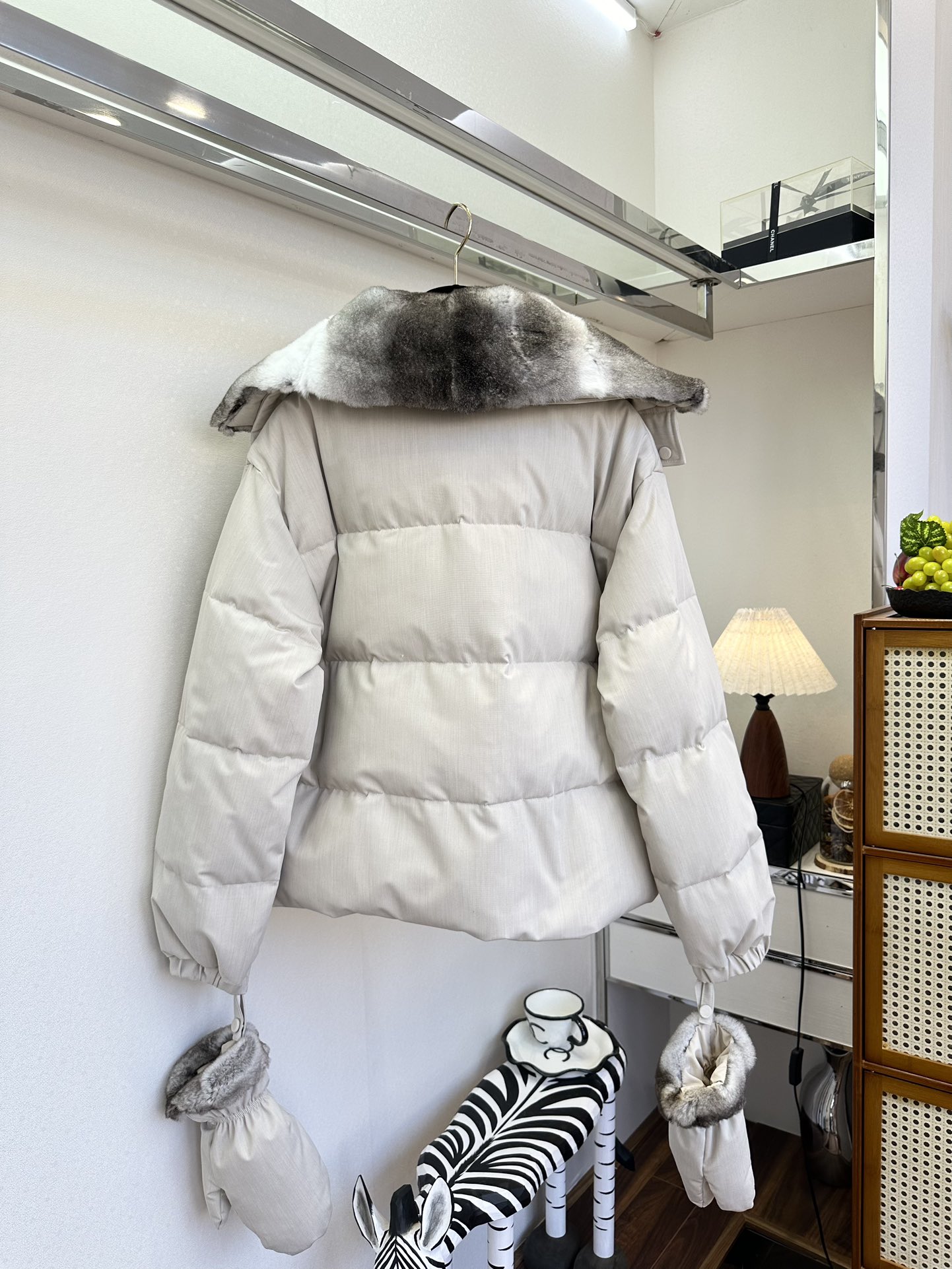 Women's Winter Goose Down Coat with Detachable Faux Fur Collar 6 i1762506579 2492 4