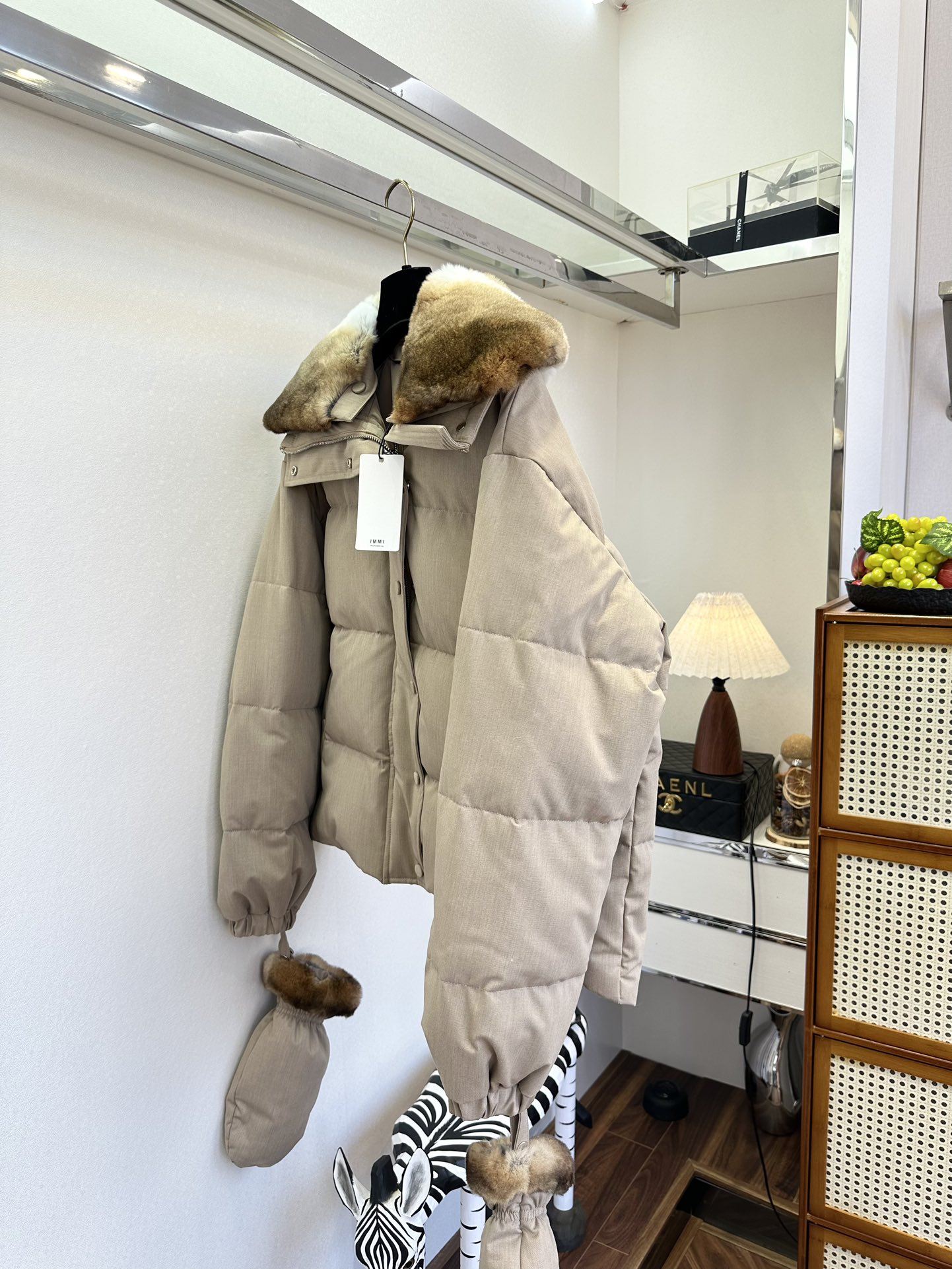 Women's Winter Goose Down Coat with Detachable Faux Fur Collar 3 i1762506579 3715 1